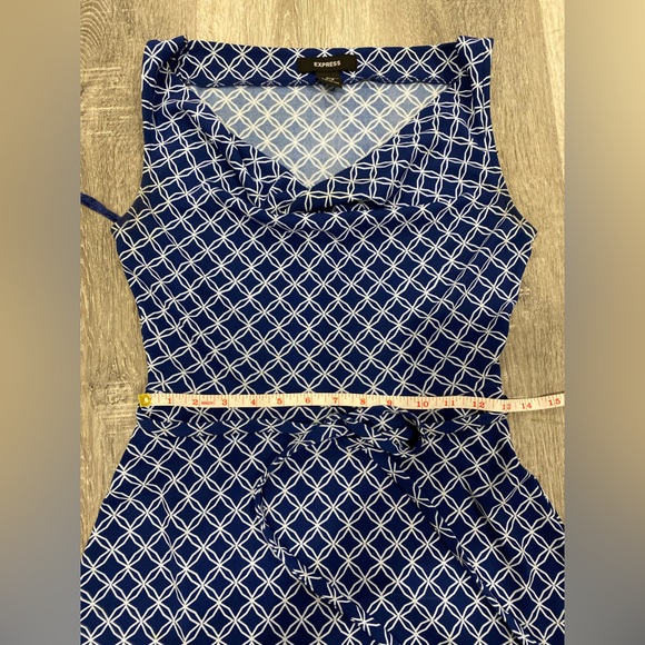 Express Light Blue/White Print Cowl Neck Sheath Dress Size 5/6 - Picture 6 of 7